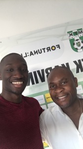 Soufiane Dramé avec Daniel Chrysostome To MFK Karvina